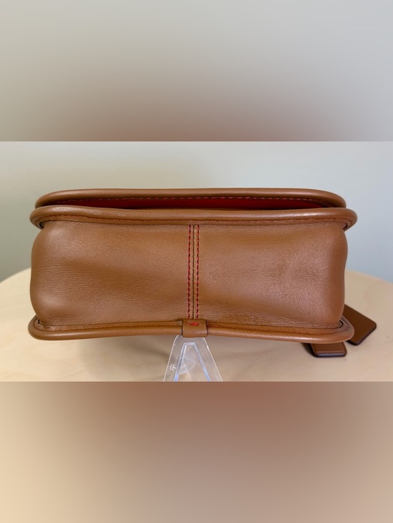 Coach Saddle Bag 18 Leather Crossbody 57731 EUC - Picture 13 of 16